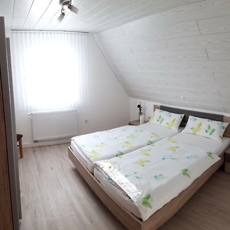 Weinbergblick Apartment Ramsthal Bagian luar foto